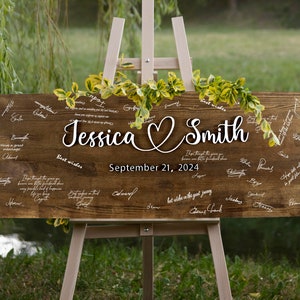 Personalized Wooden Wedding Welcome Sign – Custom Family Name Sign, Rustic Guest Book Alternative, Farmhouse Wedding Decor