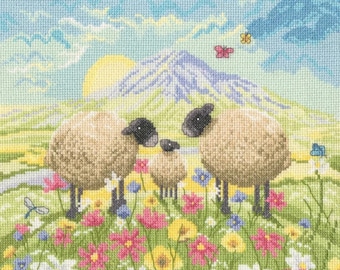 Kit de Ponto Cruz Borboletas e Ovelhas Bebês da Bothy Threads