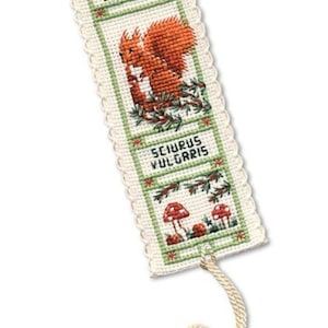 Red Squirrel Bookmark Cross Stitch Kit (Textile Heritage)