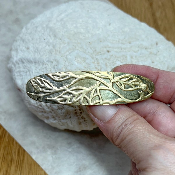 Small Brass Hair Clip with Leaf Design, Metalsmith Made Hair Accessory for Side Part or Half-up Hairstyle