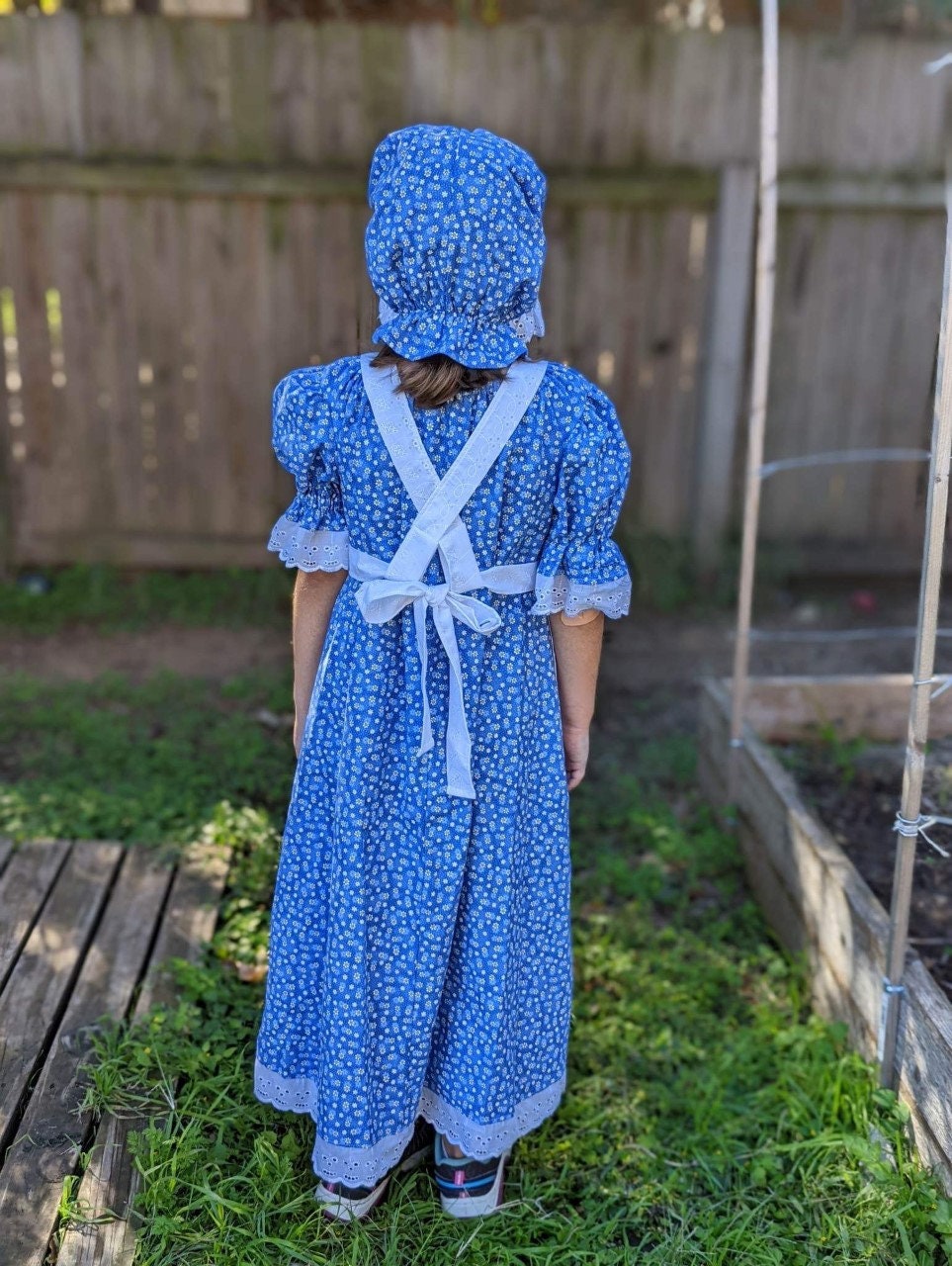 Child Pioneer Girl Costume Large (10-12)