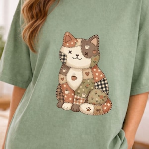 Faux Patchwork Cat Shirt | Quilt Pattern Coffee Lover Tee