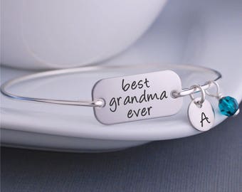 Grandma Jewelry, Silver Best Grandma Ever Bracelet, Mother's Day Gift for Grandmother, Custom Engraved Bangle Bracelet