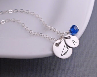 Collier de pom-pom girl, collier à breloques mégaphone personnalisé, cadeau pour personne âgée, cadeau d'équipe de pom-pom girl, collier de pom-pom girl, cheer maman