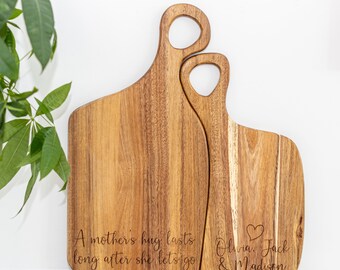 Cutting Board Personalized Home Gifts for Mom Mother and Child Charcuterie Board Set, Engraved Wood Serving Board Set, Mother's Day Gift