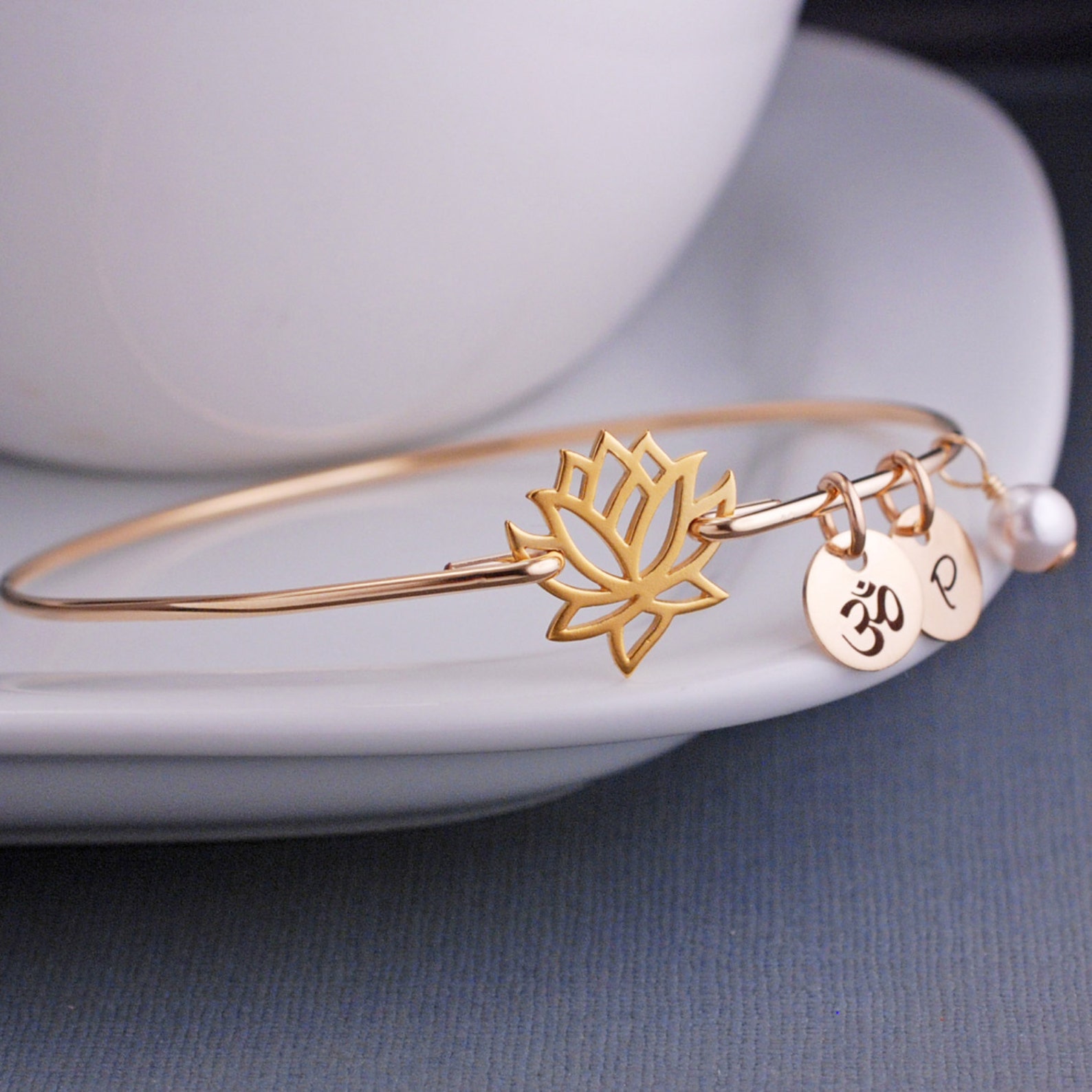 Lotus Jewelry Lotus Bracelet Lotus Flower Bangle Bracelet Etsy