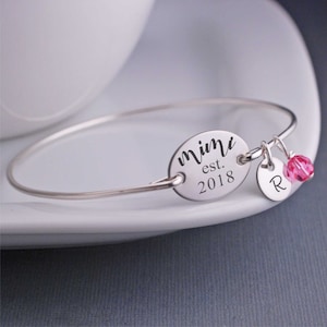 Gift for Mimi, Mimi Est. Year Bracelet, Personalized Gift for New Mimi for Mother's Day, Bangle Bracelet for Mimi Jewelry from Grandkids image 2