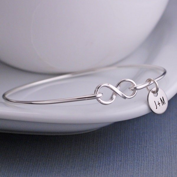 Mother's Day Gift for Mom, Personalized Infinity Bangle Bracelet, Anniversary Gift for Wife Jewelry Wife Gift from Husband