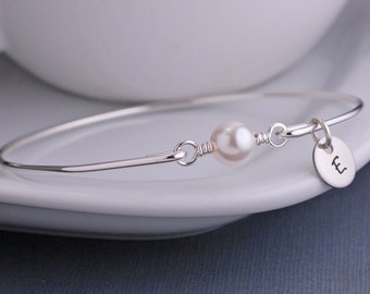 Pearl Bracelet, Personalized Bangle Bracelet, Sterling Silver White Pearl Bracelet, Bridesmaid Gift for Her