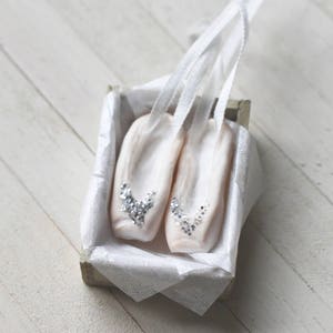 Dolls House Miniature White Ballet Shoes in box image 3