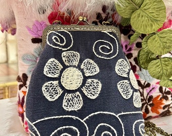 Hand embroidered vintage crossbody bag, Oyako Handmade