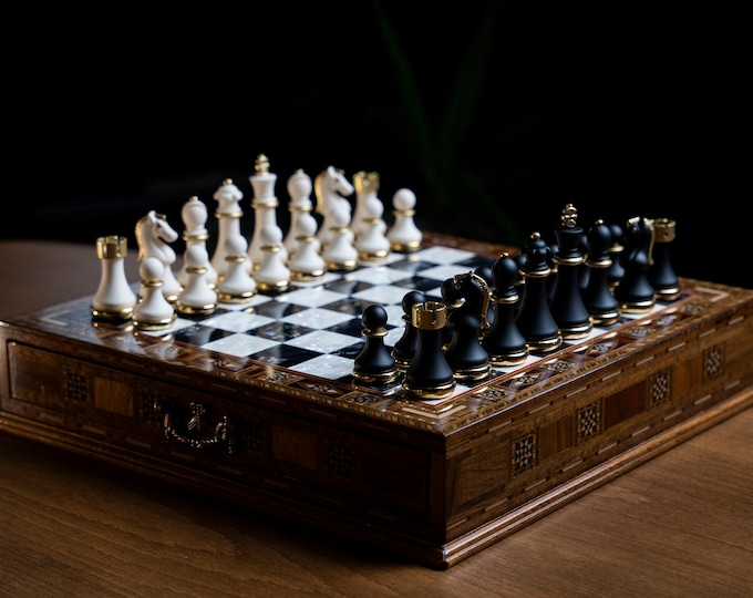 Handmade Rosewood & Walnut Chess Set: Metal Pieces, Storage Board