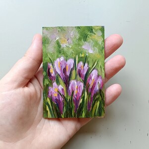 ACEO Crocuses, pintura al óleo pequeña original, 2,5 x 3,5 pulgadas.