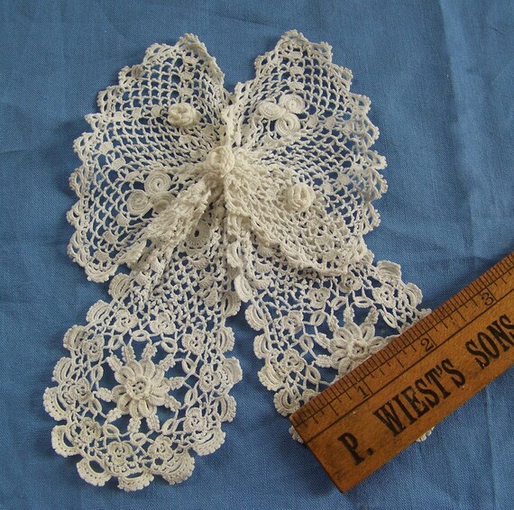 Antique/Vintage Jabot Irish Crochet Tiny Scale Detail Gem