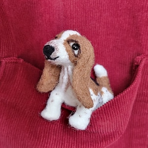 Miniature Basset Hound Figurine - Cute Dog Collectible Statue