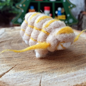 Water bear figurine tardigrade beige /  mukbang tardigrade  which eats everything in its path