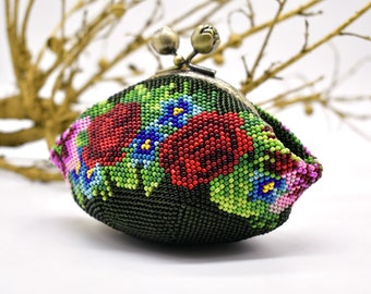 Step-by-Step Bead Crochet Tutorial for Making a Beaded Coin Purse