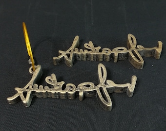 Llaveros fabricados artesanalmente en impresión 3D, únicos en el mundo, firma autógrafa tridimensional, ligeros y robustos. Tu firma es el llavero.