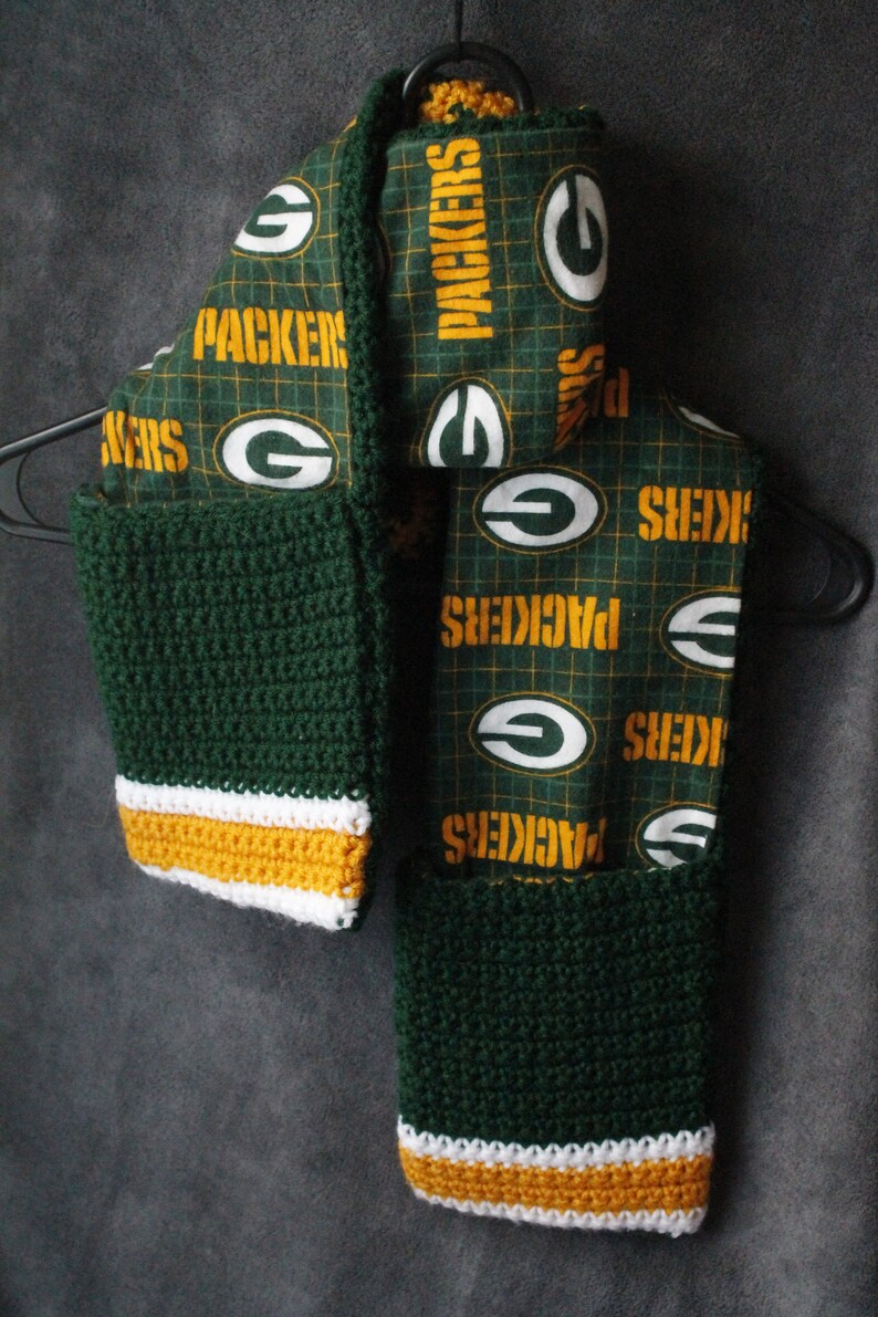 Reversible Green Bay Packers Scarf with Pockets | Etsy