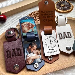 Personalized Leather Keychain with Photo, The Moment You Became My Daddy Keychain, Father&#39;s Day Gifts, New Dad Keychain Gift, Husband Gifts