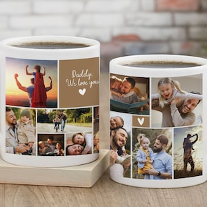 Puede incluir: Dos tazas de cer&aacute;mica blanca con un collage de fotos familiares. Una taza tiene el texto "Daddy, We love you!" y un coraz&oacute;n. Las tazas est&aacute;n llenas de un l&iacute;quido oscuro, probablemente caf&eacute; o t&eacute;.