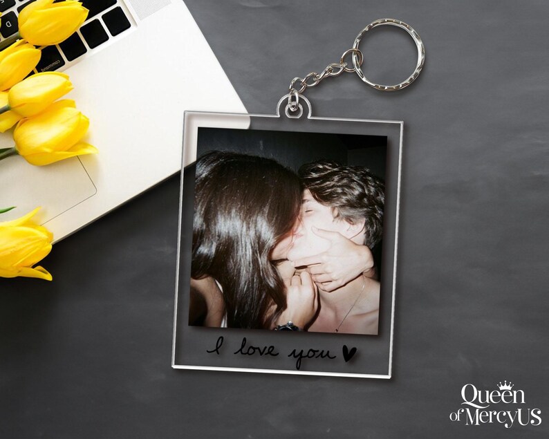 Custom Couple Polaroid Photo Keychain, Valentines Day Gift For Him Her, Personalized Photo Key Ring, Boyfriend Husband Gift image 2