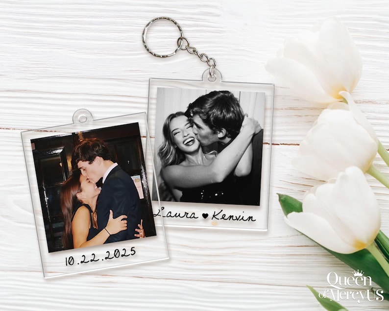 Custom Couple Polaroid Photo Keychain, Valentines Day Gift For Him Her, Personalized Photo Key Ring, Boyfriend Husband Gift image 7