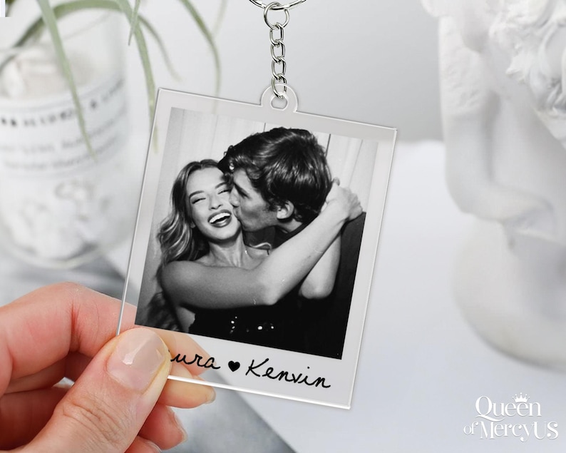 Custom Couple Polaroid Photo Keychain, Valentines Day Gift For Him Her, Personalized Photo Key Ring, Boyfriend Husband Gift image 8