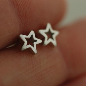 Star Stud Earrings in Sterling Silver Nickel Free Handmade in the US Bild 2