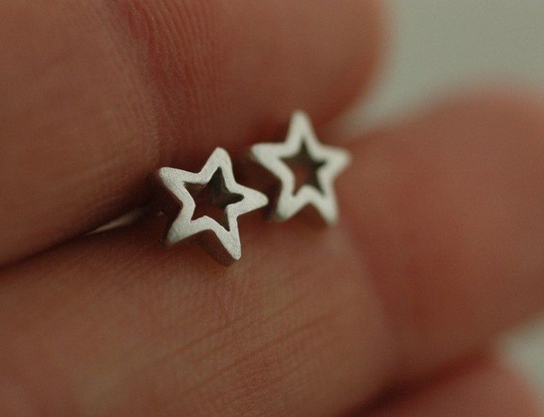 Star Stud Earrings in Sterling Silver Nickel Free Handmade in the US Bild 2