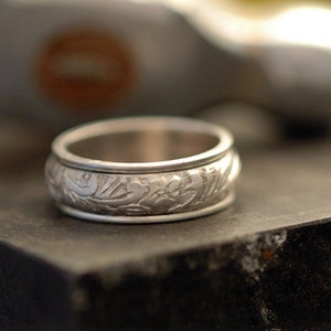 Floral Spinner Ring in Polished Sterling Silver - Handmade Upon Order - Nickel Free Meditation Band - Solid Silver, NOT Plated