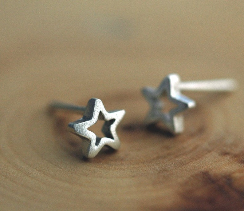 Star Stud Earrings in Sterling Silver Nickel Free Handmade in the US Bild 4