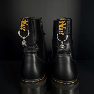 Krabbelspinne Stiefel Charms - Gothic Insekt Accessoire, Alternativ Punk Doc Marten Schmuck
