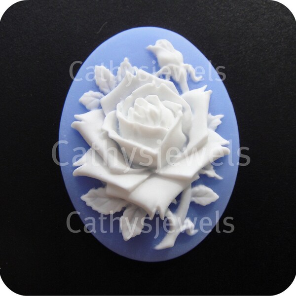 Single White Rose Cameo 40x30