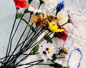 Lalique Crystal Bagatelle Vase • Birds Fauna Floral Sparrow