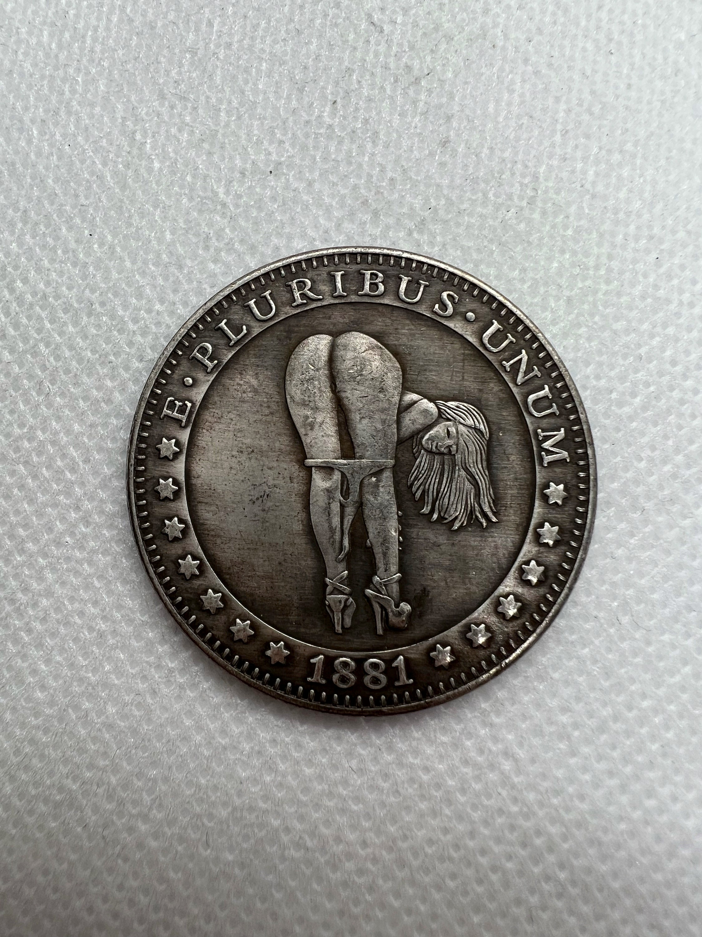 セクシーな 1 ドル ガール 1881 コイン熟女ガール E Pluribus Unum ガール パンティー - Etsy 日本