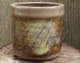 pattern ash cup: Vibe by Joel Patton