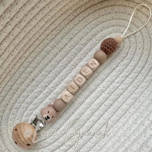Personalised teddy bear dummy clip: wooden and silicone baby dummy holder neutral newborn gift Aiden