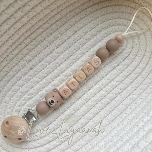 Personalised teddy bear dummy clip: wooden and silicone baby dummy holder neutral newborn gift Atlas