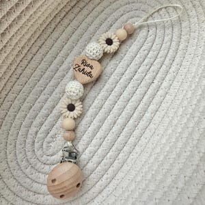 Personalised flower daisy dummy clip: engraved wood bead pacifier chain