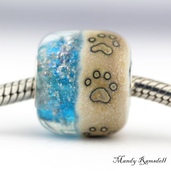 Pet Memorial Bead, Pet Cremains Jewelry, Glass Art Cremains, Pet Ashes Keepsake, Keepsake Bead, Pet Cremains Bead, Paw Print Bead