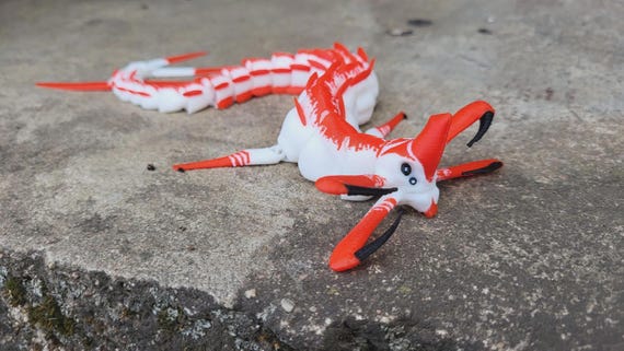 新品未使用／2013年購入／Turning Point Leviathan4β Articulated Subnautica Leviathans - Etsy