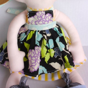 SALE Bow Tie Shoes & Apron PDF Pattern Doll Clothing image 3