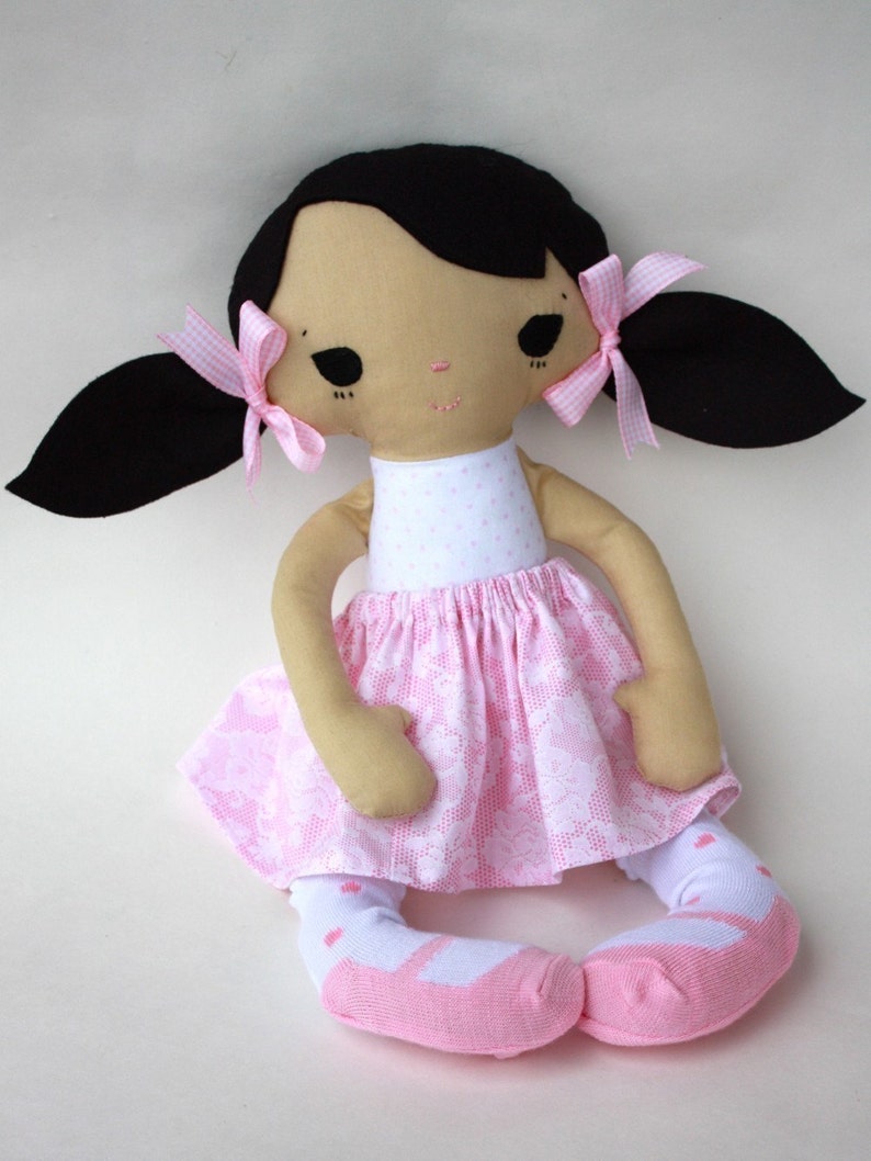 SALE Mae Doll PDF Pattern image 3