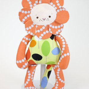 SALE Liberty Lion PDF Doll Pattern image 5