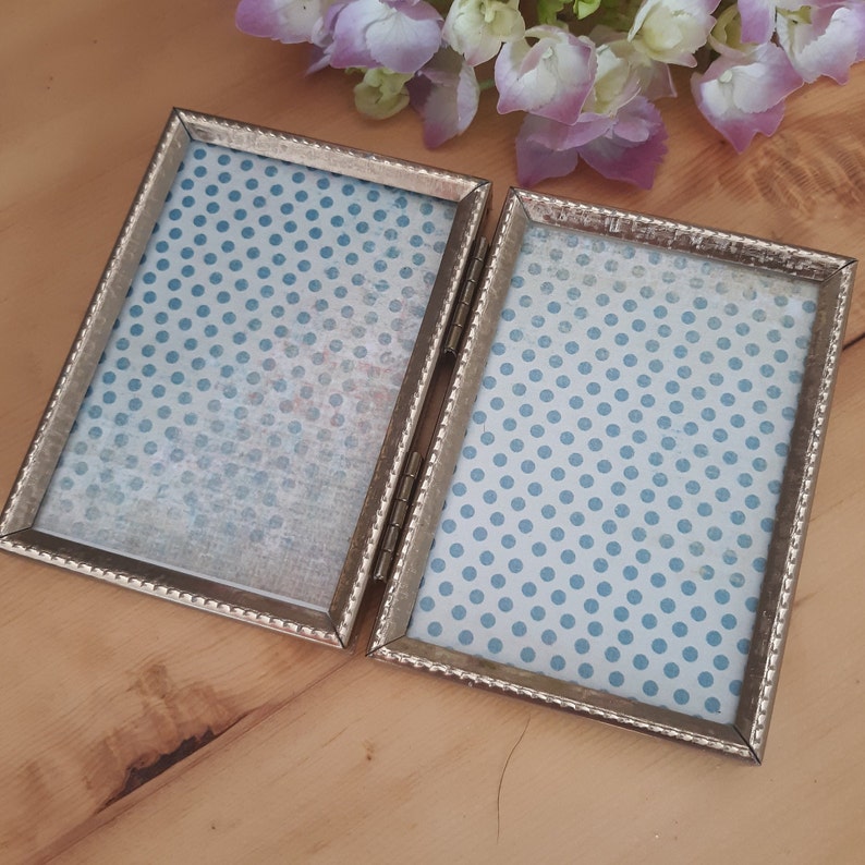 Royalhillvintage Vintage Bifold Gold Frame Holds 2.25 x 3.25 Wallet