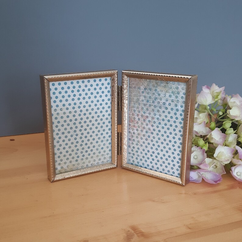 Royalhillvintage Vintage Bifold Gold Frame Holds 2.25 x 3.25 Wallet