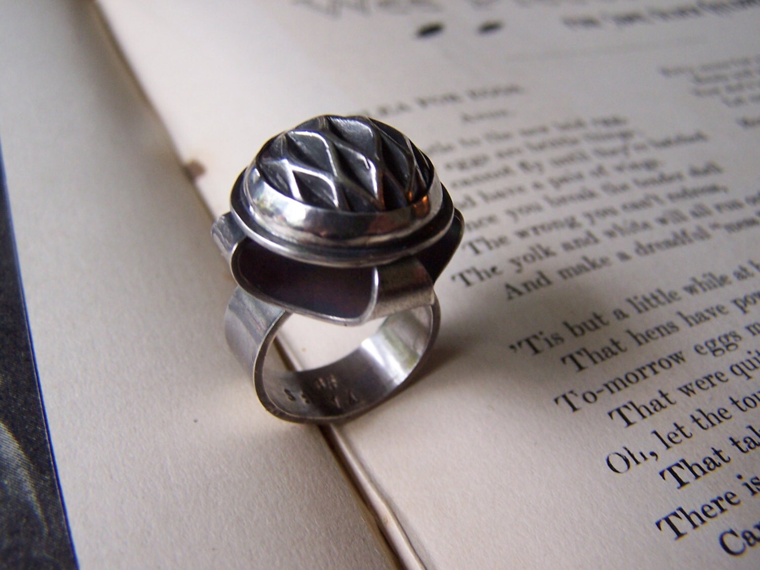 【AG X JOSILVER】Custom Button Sliver Ring Smocked Silver Ring,button,handmade,handcrafted,pmc,sterling