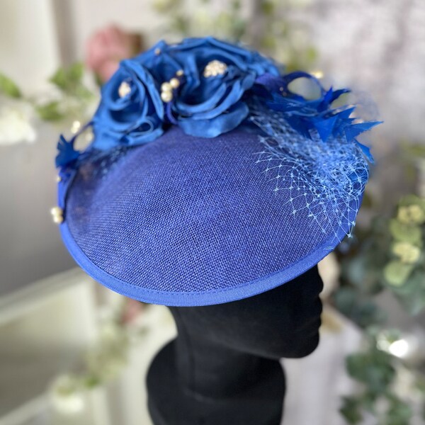 Stunning Royal Blue hatinator