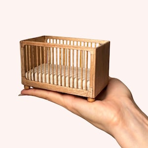 1:12 Maßstab Puppenhaus Baby Krippe mit Kleinkind Schiene SVG und PDF Dateien (Digitaler Download)